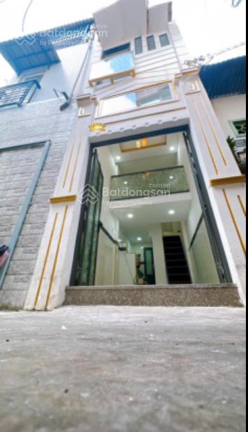 Quận 4 nhà nhỏ sổ hồng riêng  đoàn văn bơ