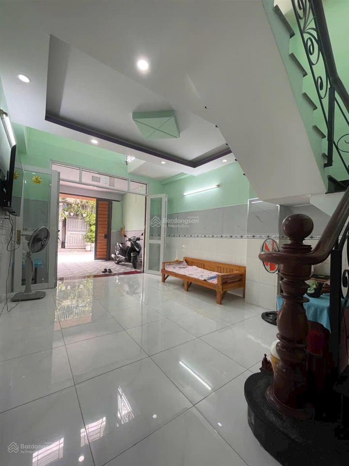 Phú thuận  nhà 3 tầng  xe hơi thông ra chợ gò ô môi  quận 7