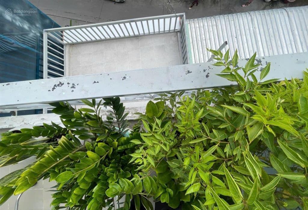 Phú thuận  nhà 3 tầng  xe hơi thông ra chợ gò ô môi  quận 7