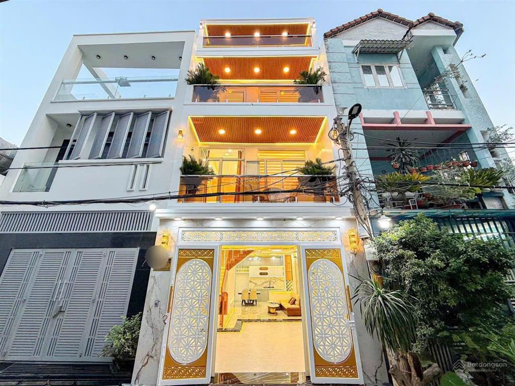 Phú thuận, nhà hẻm xe hơi đậu trong nhà full nội thất cao cấp