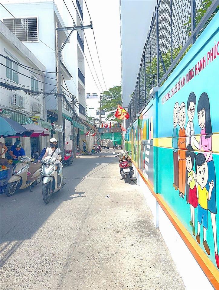 Bán nhà gần vincom nam long  quận 7