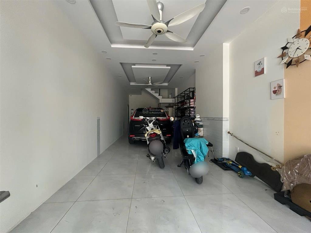 Siêu phẩm mặt tiền đường 20m  gần phú mỹ hưng & trạm metro  quận 7 .