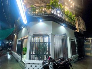 Nhà phố góc 2 mặt tiền hẻm huỳnh tấn phát, nhà bè