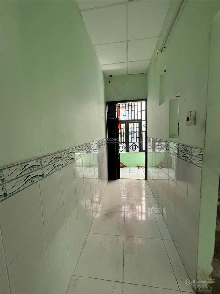 Bán nhà sổ hồng riêng  gần vincom nam long  quận 7
