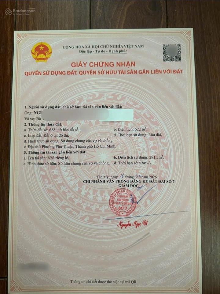 Quận 7  5 lô đất liền kề  xây dựng cao 6 tầng