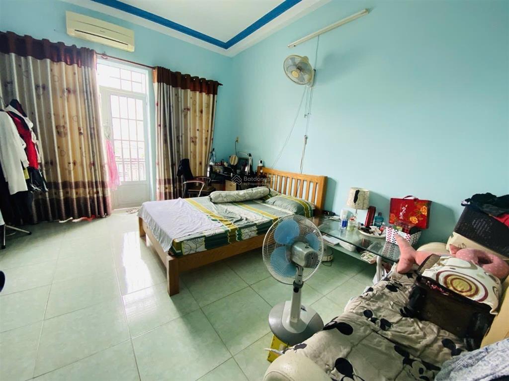 Bán nhà 4 tầng huỳnh tấn phát  phú thuận  quận 7