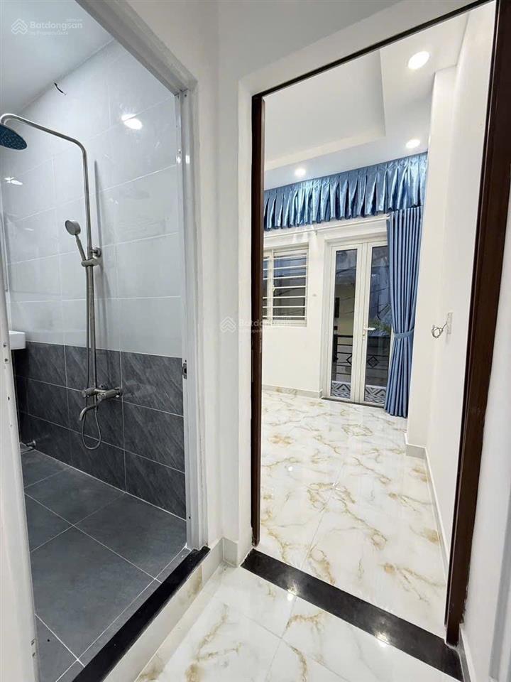 Bán nhà 3 tầng bùi văn ba  quận 7