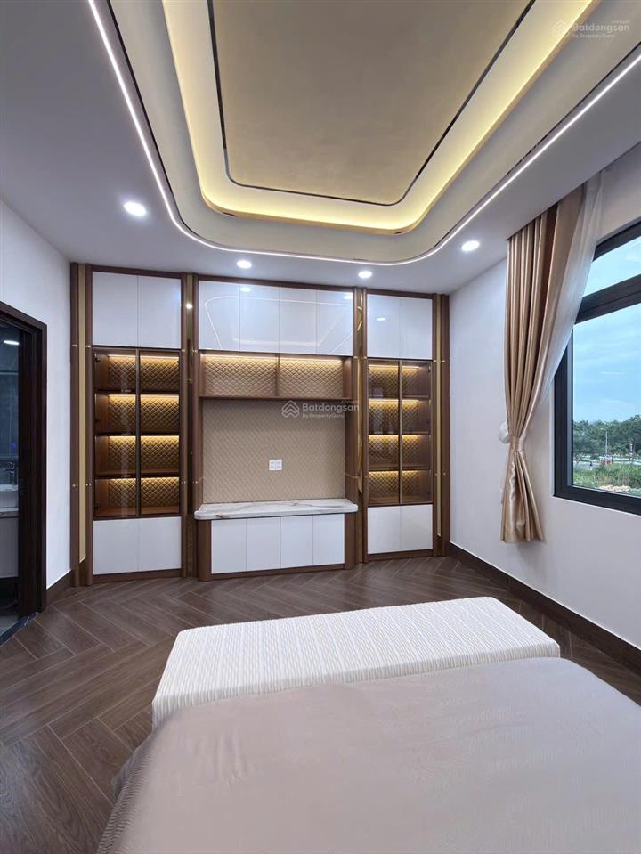 Nhà phố siêu vip q7 full nội thất cao cấp.