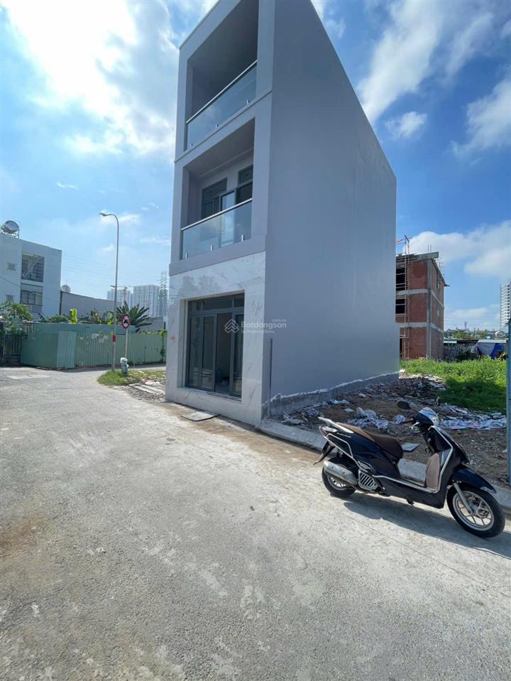Đất bán huỳnh tấn phát, phường phú thuận, quận 7