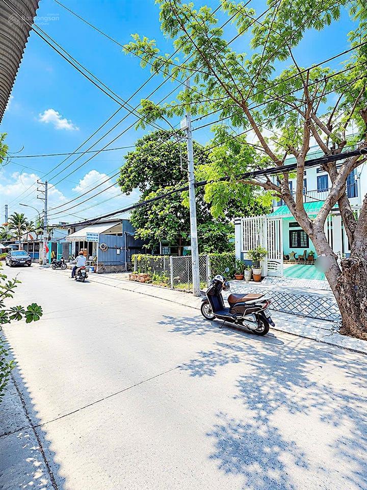  nhà xe ô tô nhựa 7m  lê văn lương  phước kiển  nhà bè.