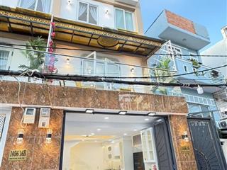 Nhà đẹp quận 7  cách mặt tiền huỳnh tấn phát chỉ 10m.