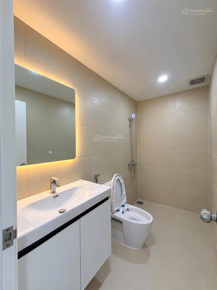 Sản phẩm mới hoàn thiện huỳnh tấn phát, quận 7