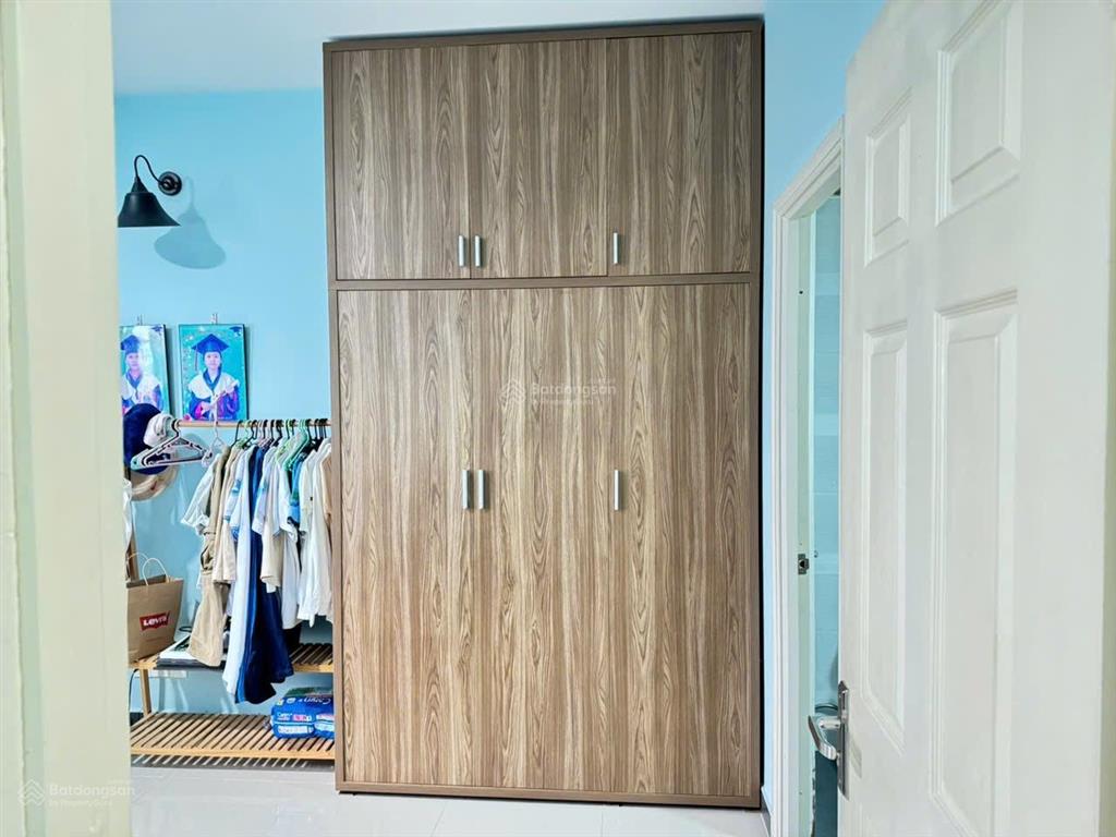 Quận 7 chung cư đức khải era town căn 161m giá chỉ 4,8 tỷ.