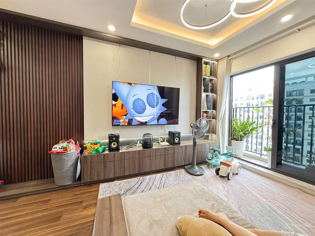 Căn góc ct3 vcn vđt 98m2 thiết kế 3 phòng ngủ, 2 nhà vệ sinh đầy đủ nội thất giá 4 tỷ 900