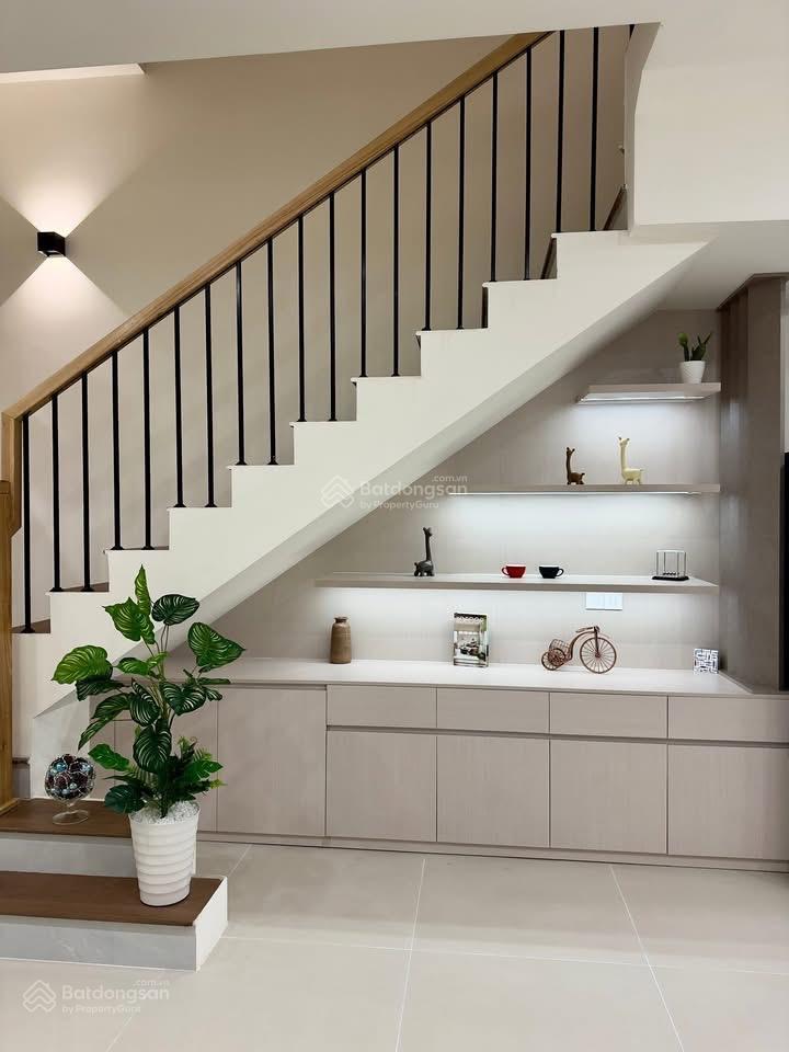 Bán nhà 3 tầng 100m2 kđt mỹ gia, an khánh ( gói 7) thiết kế hiện đại, đối diện sân bóng an khánh