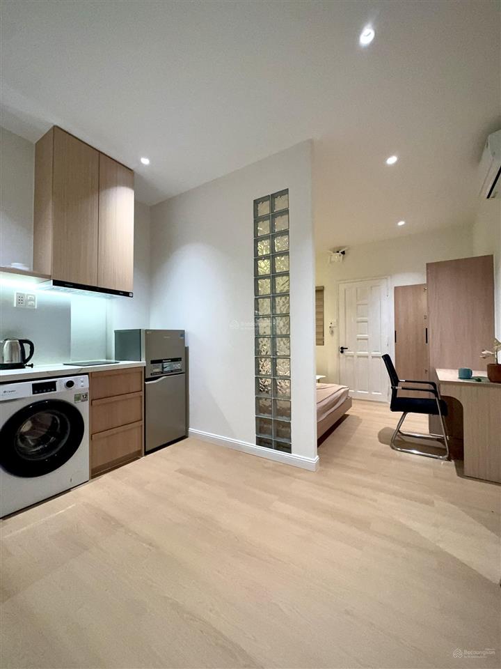 Cho thuê căn hộ dịch vụ mới 100% ngay ga metro văn thánh, 9 triệu, 40m², đầy đủ tiện ích