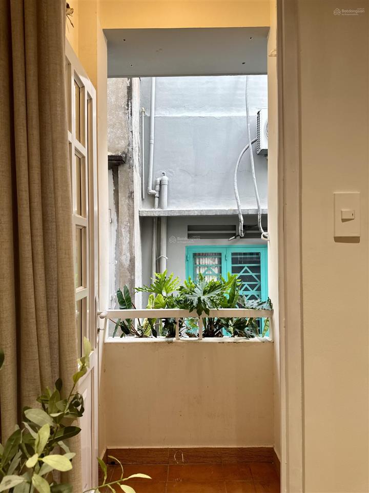 Cho thuê căn hộ dịch vụ mới 100% ngay ga metro văn thánh, 9 triệu, 40m², đầy đủ tiện ích