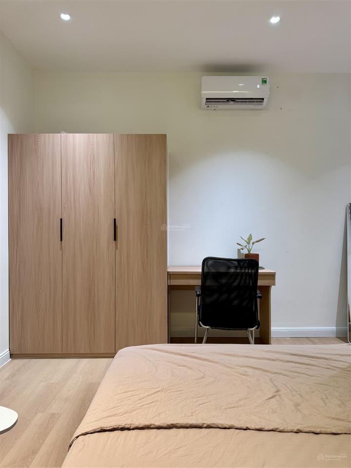 Cho thuê căn hộ dịch vụ mới 100% ngay ga metro văn thánh, 9 triệu, 40m², đầy đủ tiện ích