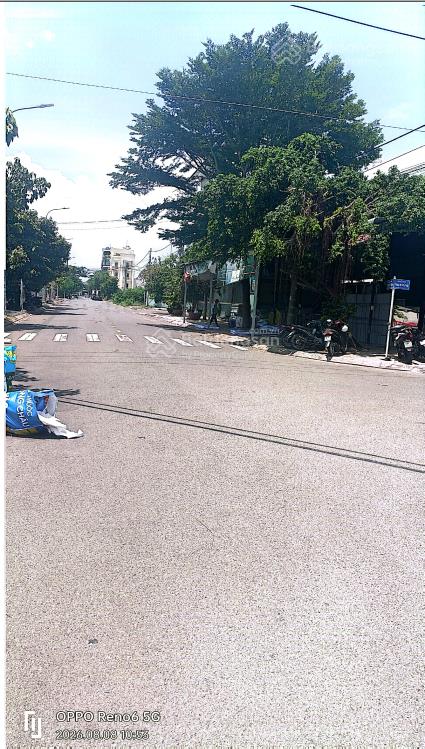 Bán đất mặt tiền phạm hùng trung tâm phan thiết