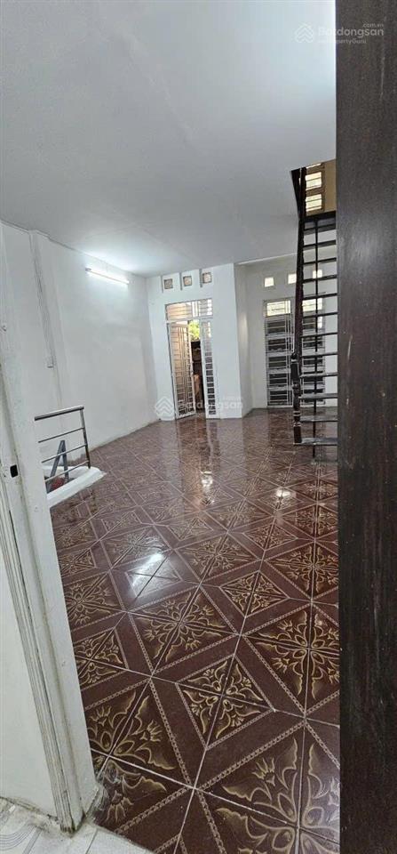 Cho thuê mặt bằng kinh doanh đường quang trung, dtsd 150m2, 1 trệt 2 lầu, giá tốt, chỉ 25tr