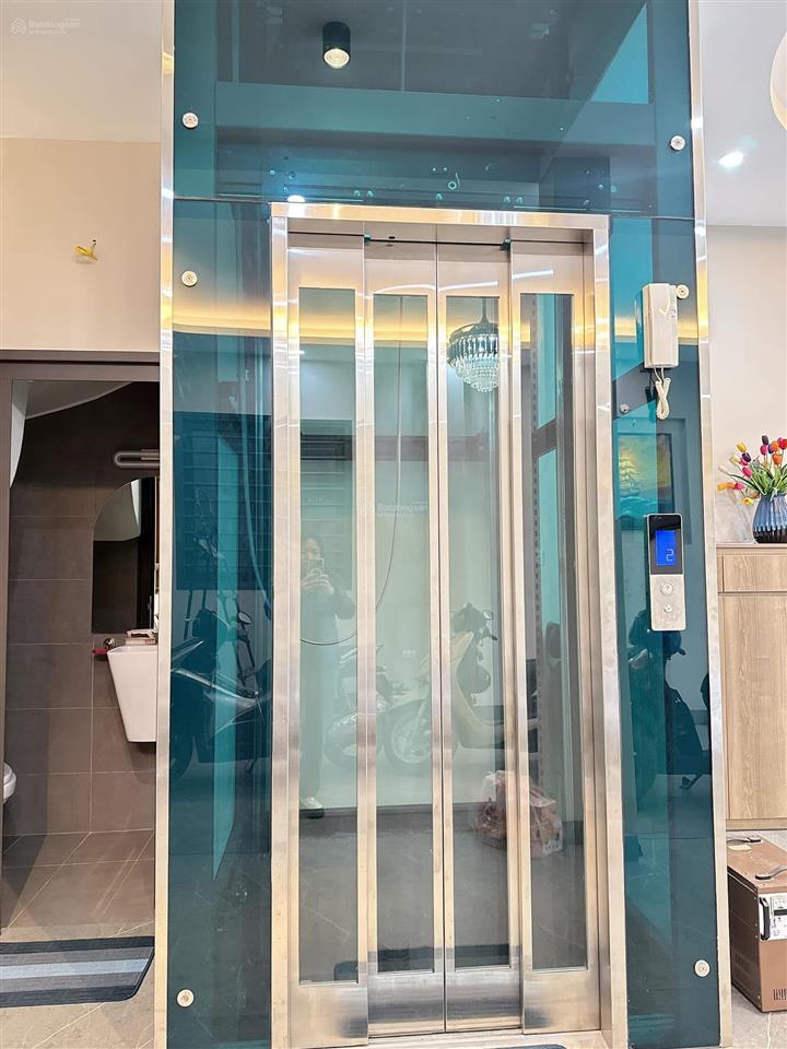 Khâm thiên đống đa 36m  6 tầng thang máy lô góc xây mới full nội thất nhỉnh 9 tỷ