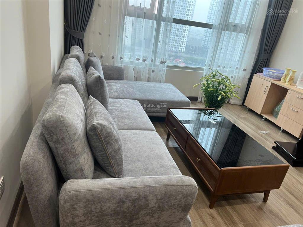 Cho thuê chung cư ia20 ciputra  2 ngủ +1  đồ cơ bản  vào ở ngay.