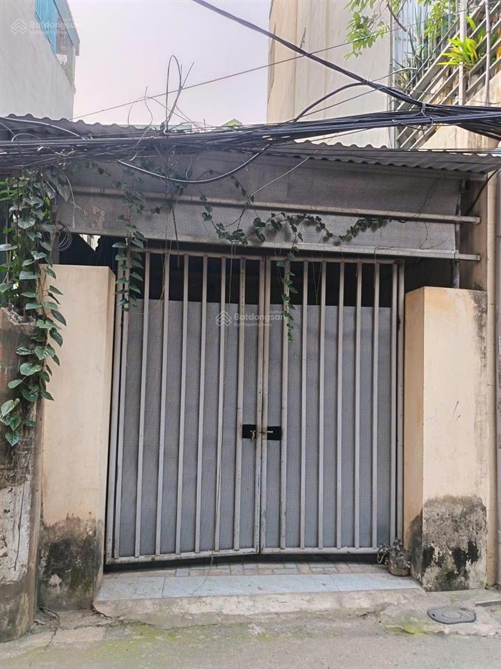 Cần bán gấp lô đất ngay mặt ql1a  52,5m2  tại đường ngọc hồi, xã ngũ hiệp, thanh trì cũ