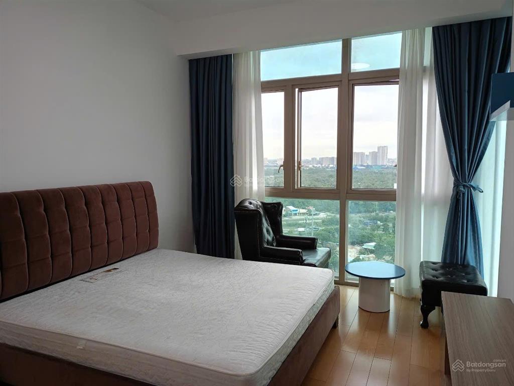 Bán gấp căn hộ 3pn vista an phú sổ hồng sẵn nhà mới sữa lại đang có hợp đồng thuê có dòng tiền