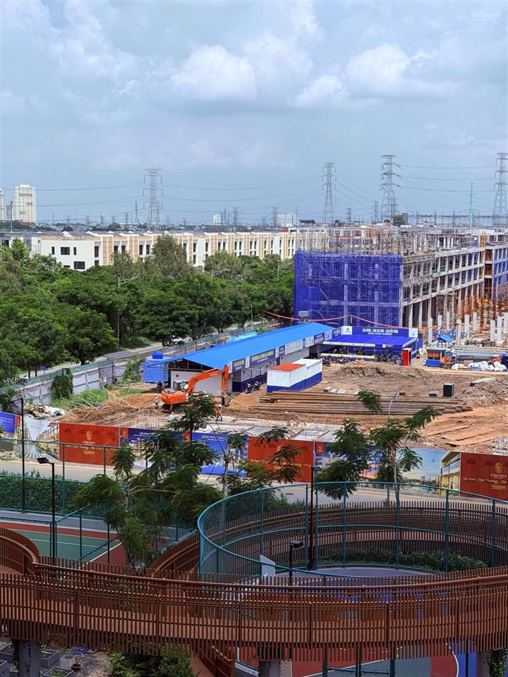 Bán biệt thự 3pn, 4wc essensia parkway giá đợt 1 sắp bàn giao chỉ 36 tỷ, 160m2