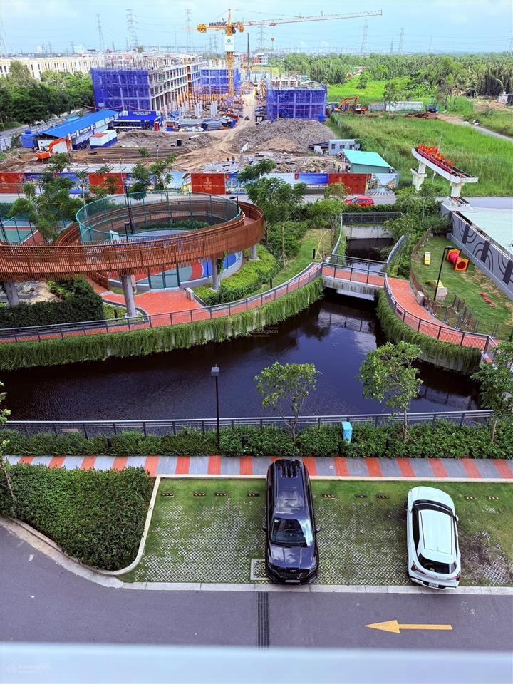 Bán biệt thự 3pn, 4wc essensia parkway giá đợt 1 sắp bàn giao chỉ 36 tỷ, 160m2
