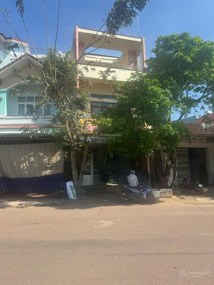 Bán đất tại 229 trần hưng đạo, tt bồng sơn, h hoài nhơn, t bình định (nay là p bồng sơn, t.gia lai)