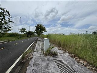 Bán đấu giá phường v, thành phố vị thanh, tỉnh hậu giang (nay là phường vị tân, thành phố cần thơ).