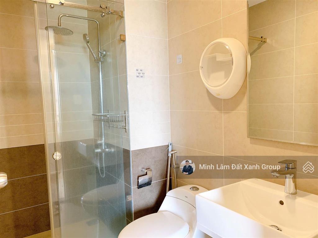 Giá 7,2 tỷ  chính chủ bán 2pn the sun avenue dt 73m2, nội thất đầy đủ, view landmank