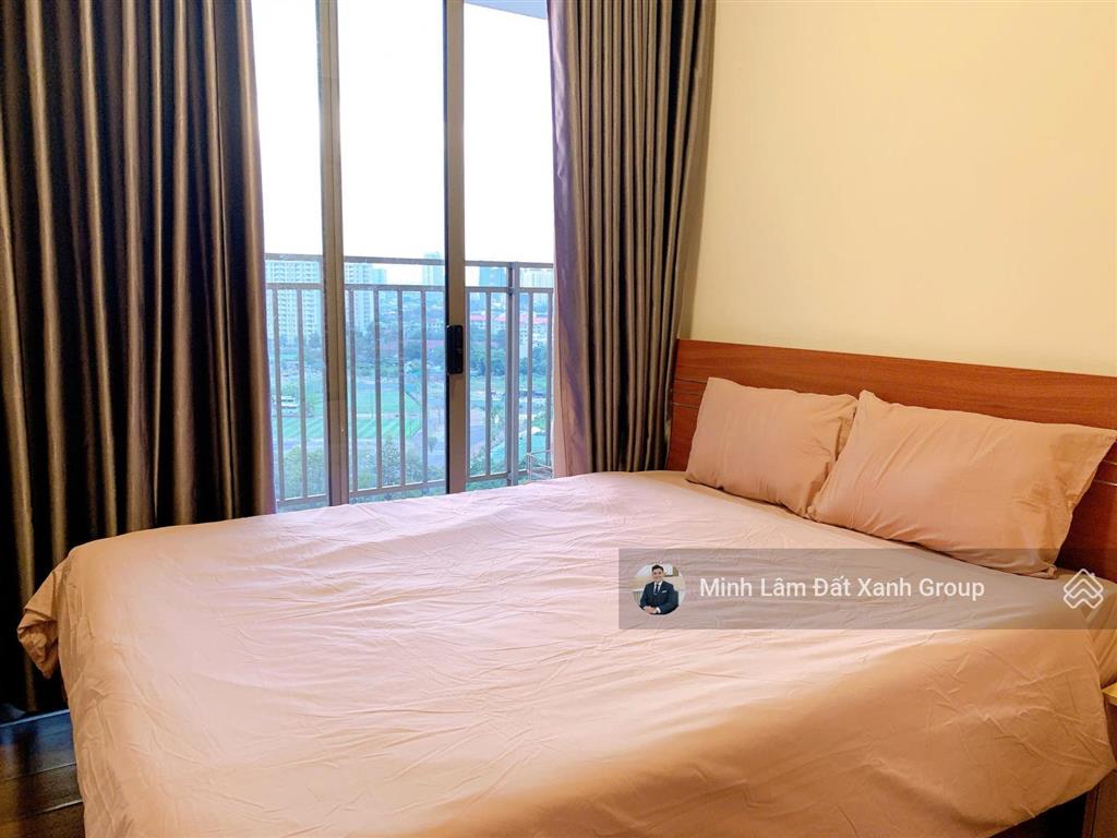 Giá 7,2 tỷ  chính chủ bán 2pn the sun avenue dt 73m2, nội thất đầy đủ, view landmank