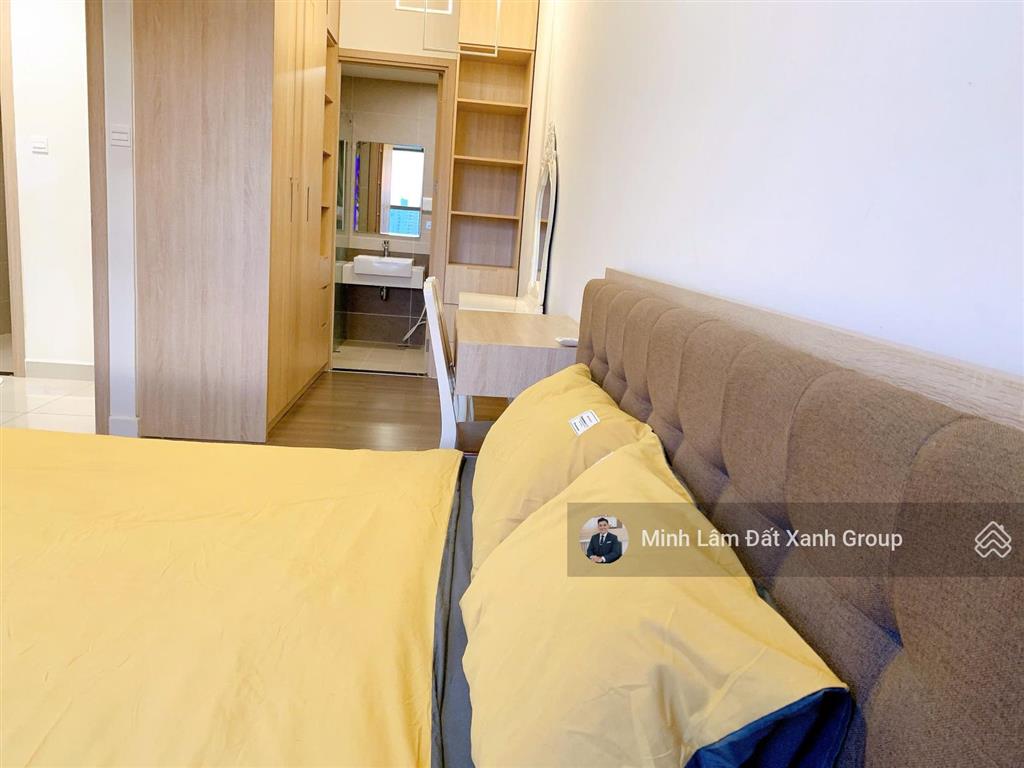Giá 7,2 tỷ  chính chủ bán 2pn the sun avenue dt 73m2, nội thất đầy đủ, view landmank