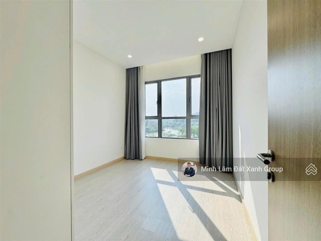 Gặp e minh có căn đẹp ngay  2pn palm heights , giá tốt chỉ 7ty9 , dt 79m2