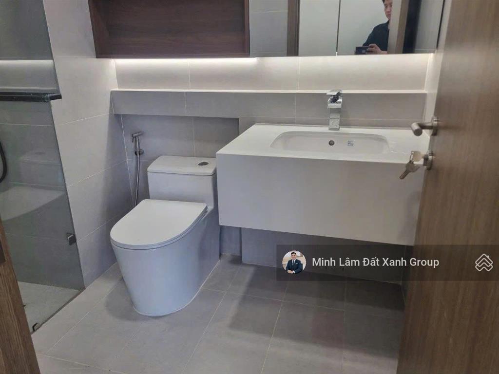 Gặp e minh có căn đẹp ngay  2pn palm heights , giá tốt chỉ 7ty9 , dt 79m2