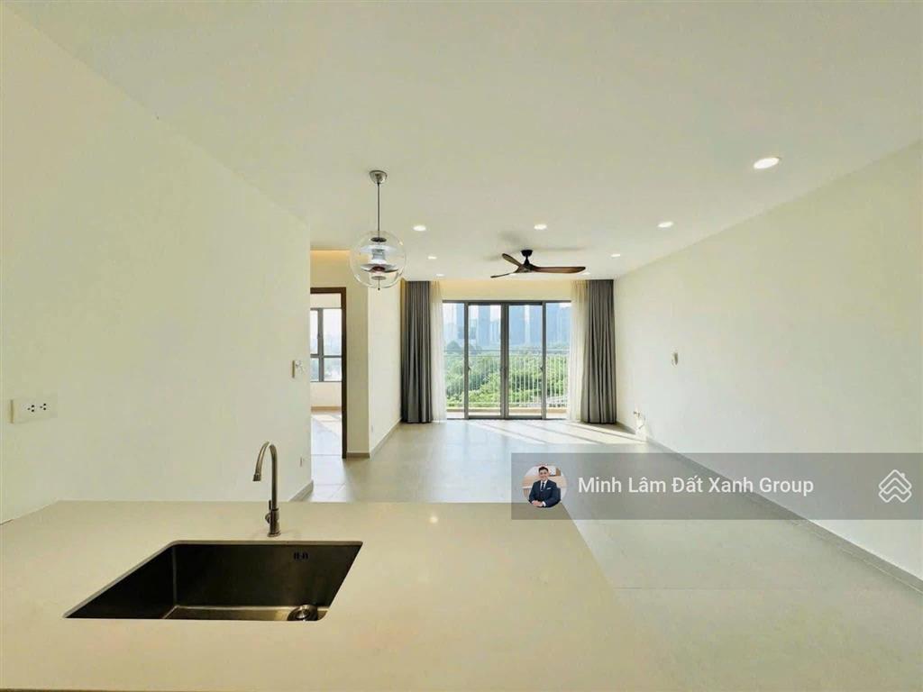 Gặp e minh có căn đẹp ngay  2pn palm heights , giá tốt chỉ 7ty9 , dt 79m2