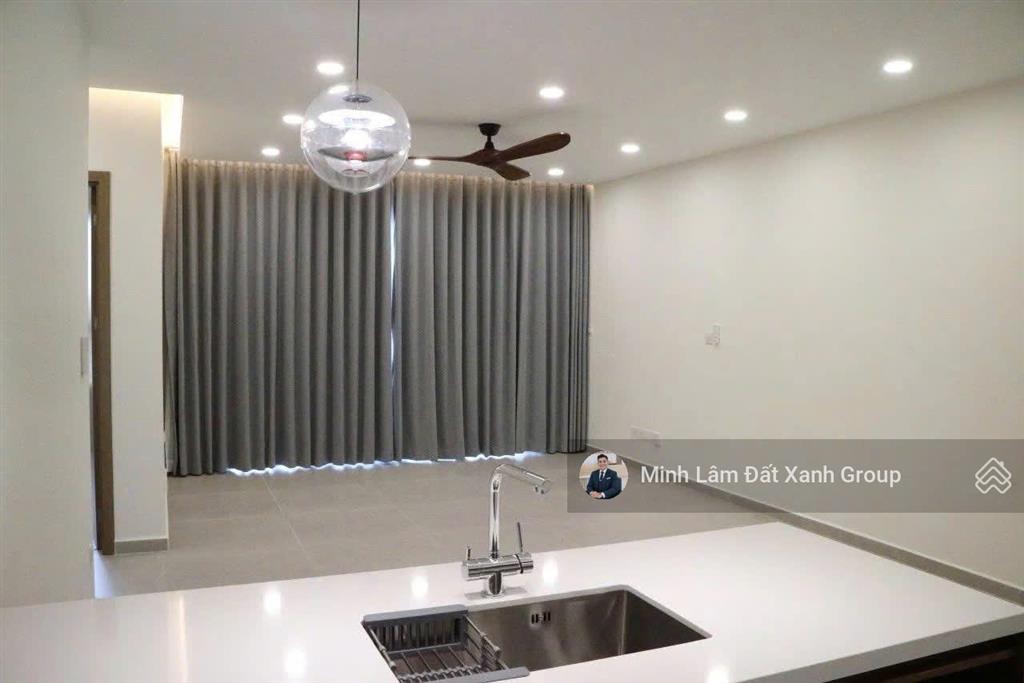 Gặp e minh có căn đẹp ngay  2pn palm heights , giá tốt chỉ 7ty9 , dt 79m2