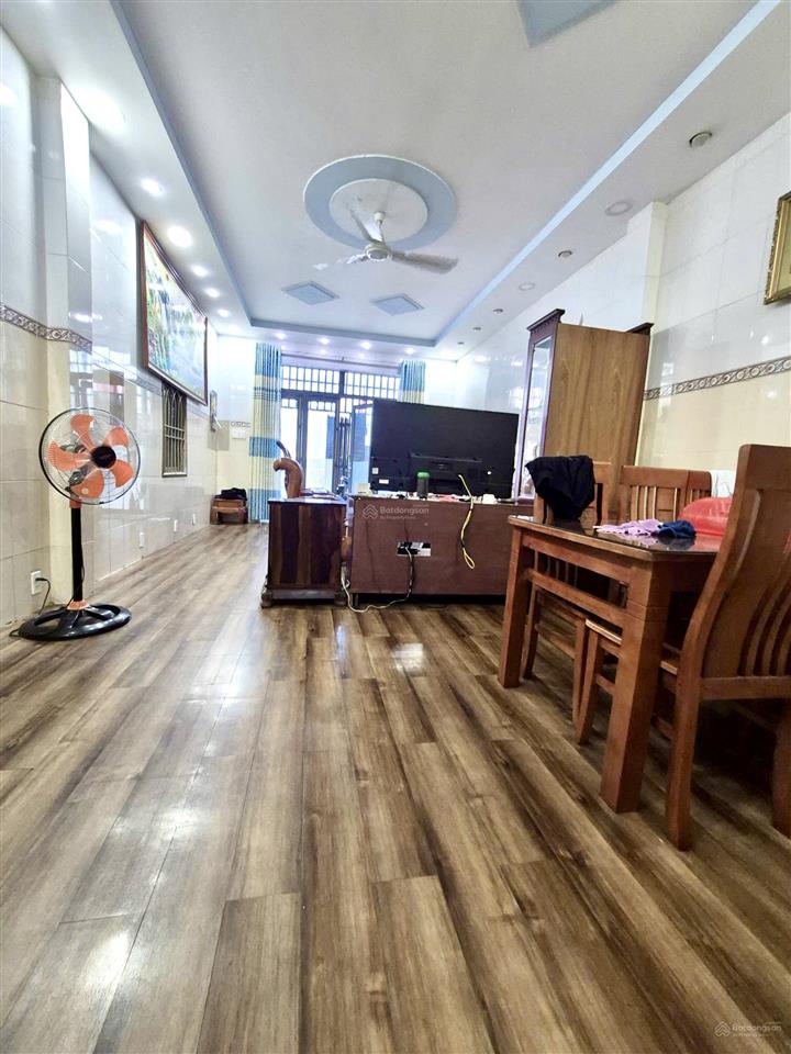 Bán nhà nguyễn duy cung, hẻm xe hơi, 60m2, 2 tầng đúc, hơn 5 tỷ