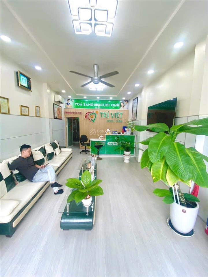 Mặt tiền dương quảng hàm, 3 tầng có hầm, kinh doanh sầm uất nhất quận gò vấp