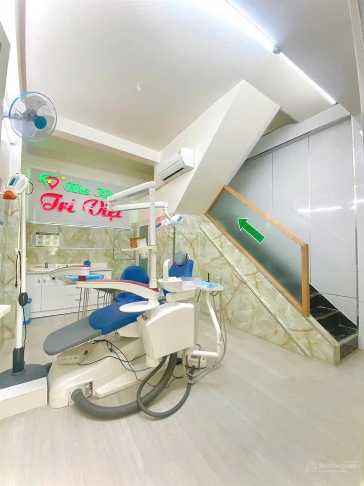 Mặt tiền dương quảng hàm, 3 tầng có hầm, kinh doanh sầm uất nhất quận gò vấp