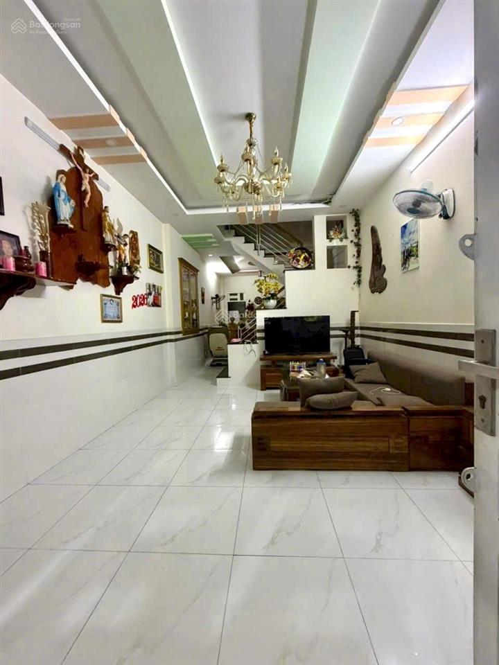 Nguyễn văn quá 56m2, 2 tầng, hẻm to sát mặt tiền, nhỉnh 4 tỷ