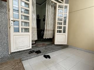 Đối diện quận uỷ, quang trung, 68m2 x3 tầng, hẻm 3m, hơn 5tỷ