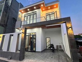 Nhà ngang 8m mới hoàn thiện cực thoáng sổ hông riêng trả trước chỉ 500 triệu