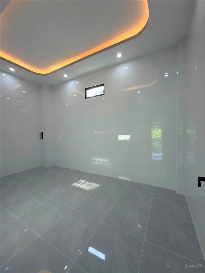 Chủ ngộp giảm mạnh 200 triệu bán căn nhà cấp 4 ngay phường tân triều