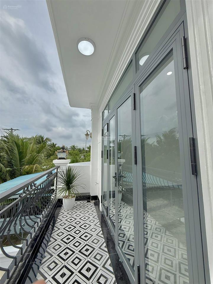 Nhà 2 lầu tân cổ điển mới xây ngay cổng chào phường tân triều  bán gấp 2 tỷ 050  100m2