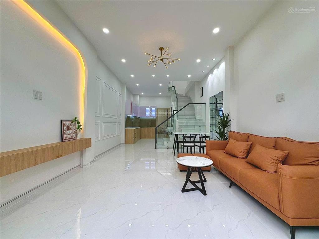 Chủ ngộp hạ giá 200 triệu bán nhà gần đường trục 16, phường tân triều