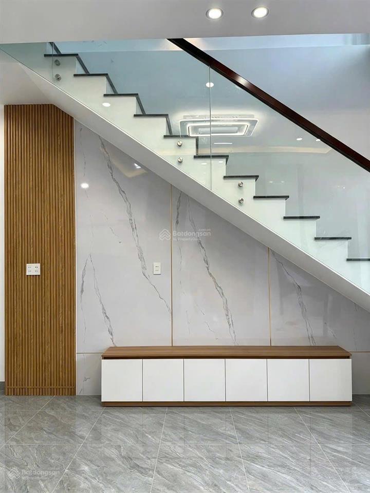 Bán nhà diên toàn thôn đông dinh | giá chỉ 2 tỷ 250 triệu