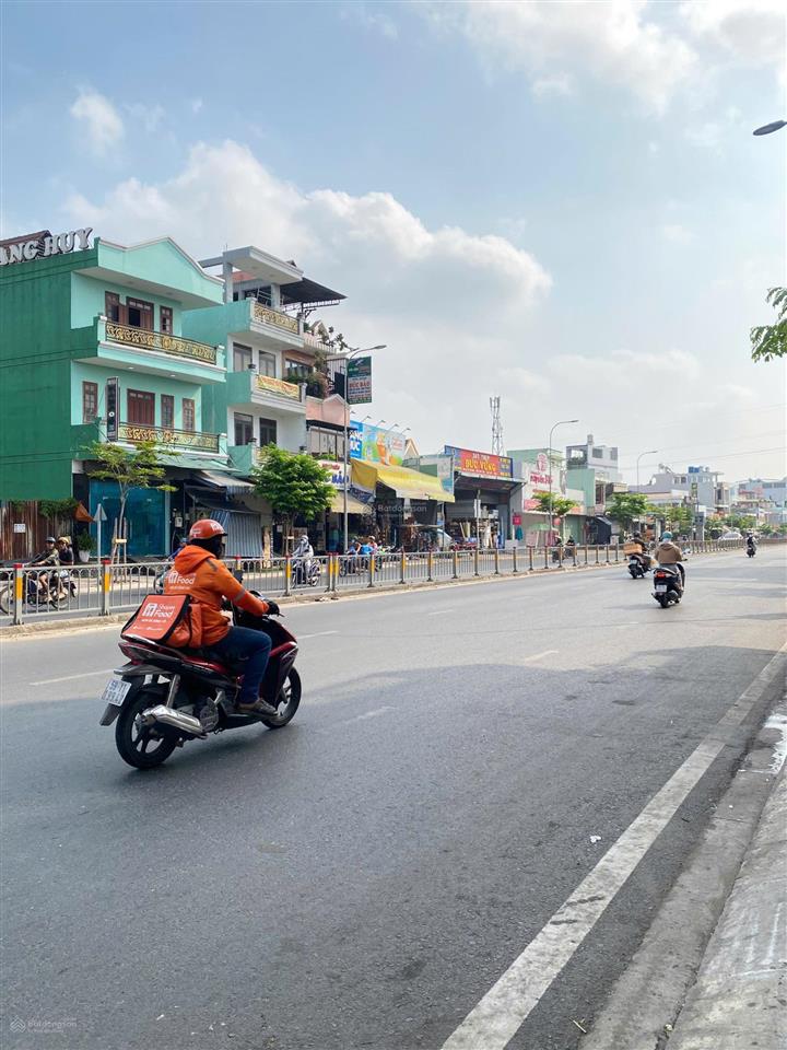 Bán chdv dt 210tr/tháng, ngay tân kỳ tân quý, 28 tỷ 5 thương lượng !!!